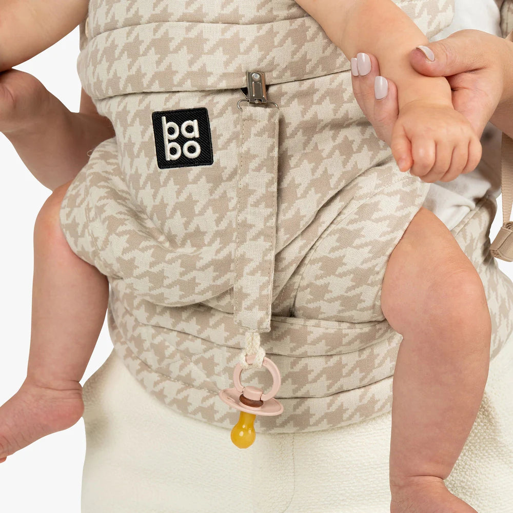 The Bonding Carrier - Beige Houndstooth